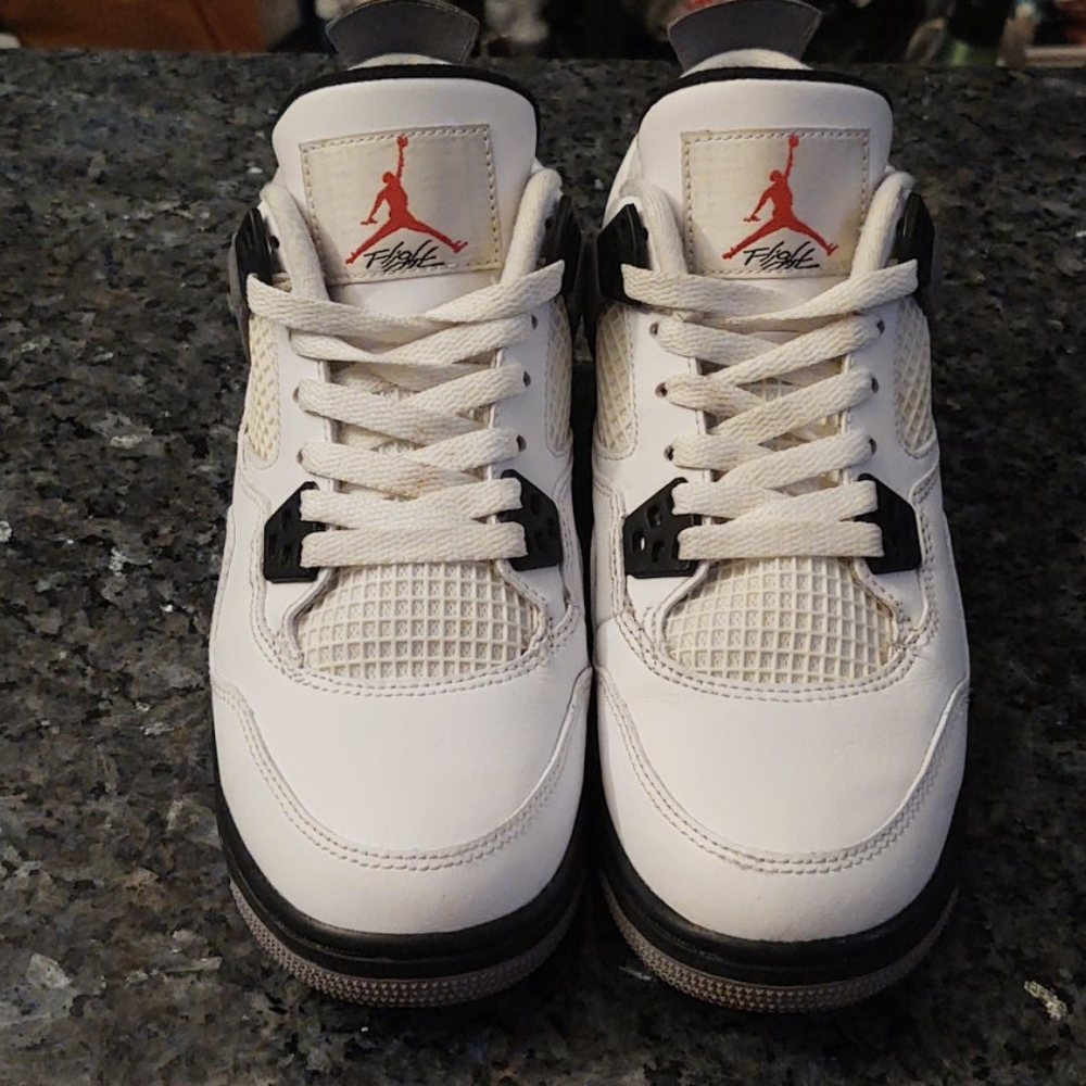 Air Jordan 4 retro GS size 5